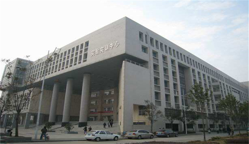 湖北工業(yè)大學機械實訓大樓項目 湖北工業(yè)大學機械實訓大樓項目